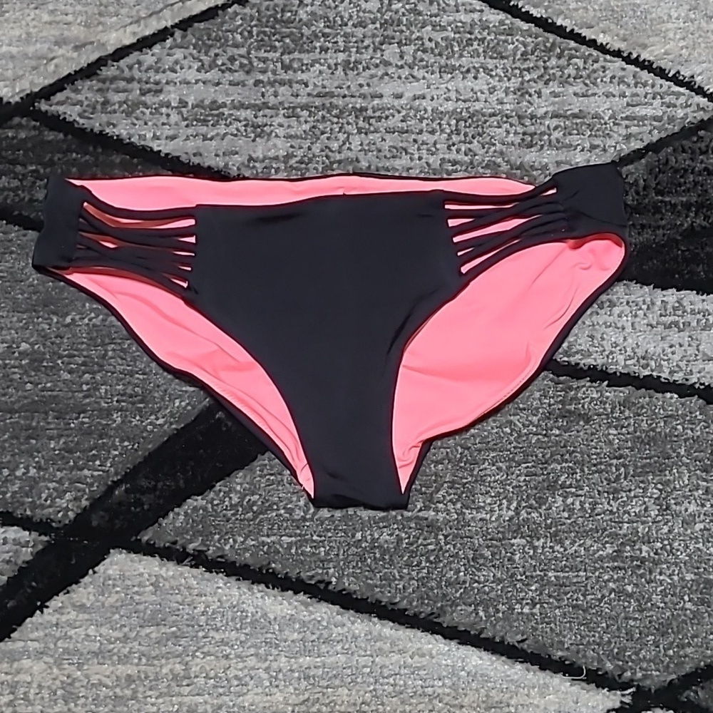VS PINK 2017 STRAPPY SILVER METAL LOGO MINI BIKINI SWIMSUIT BOTTOM